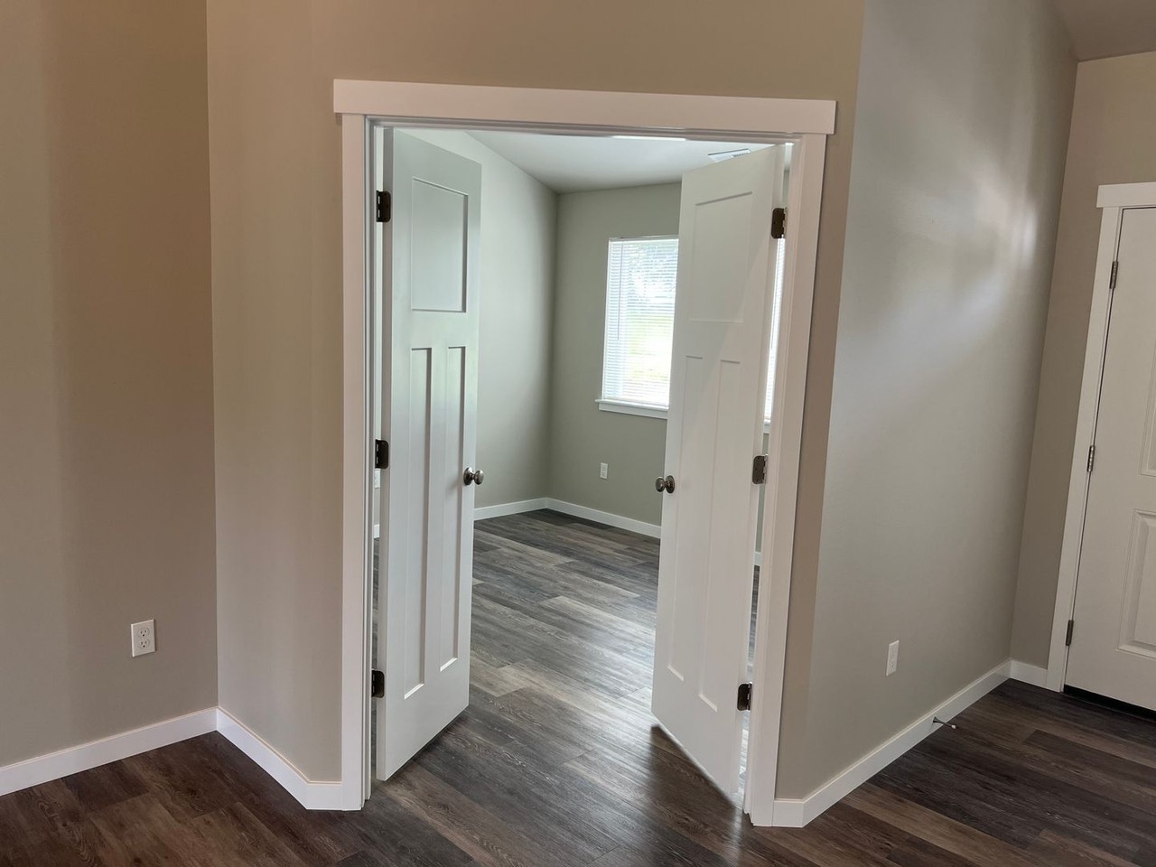 9010 Davis Rd Sw - Photo 3 of 28