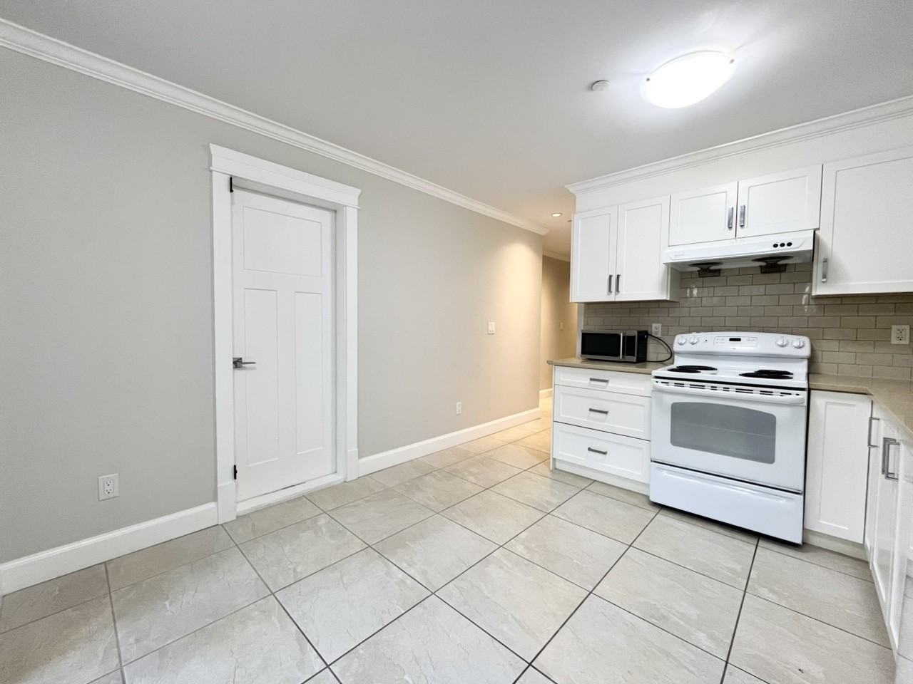 6500 Dawson Street - Photo 2 of 10