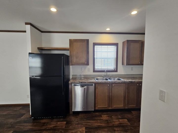 76 Meggan Dr #76 - Photo 5 of 27