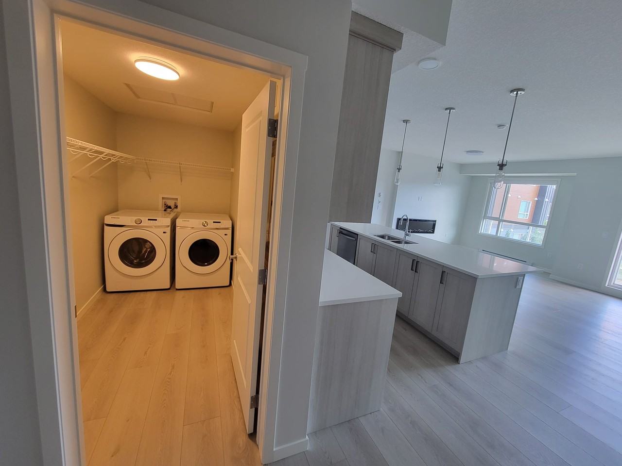 550 Belmont Street Southwest - Photo 2 of 23