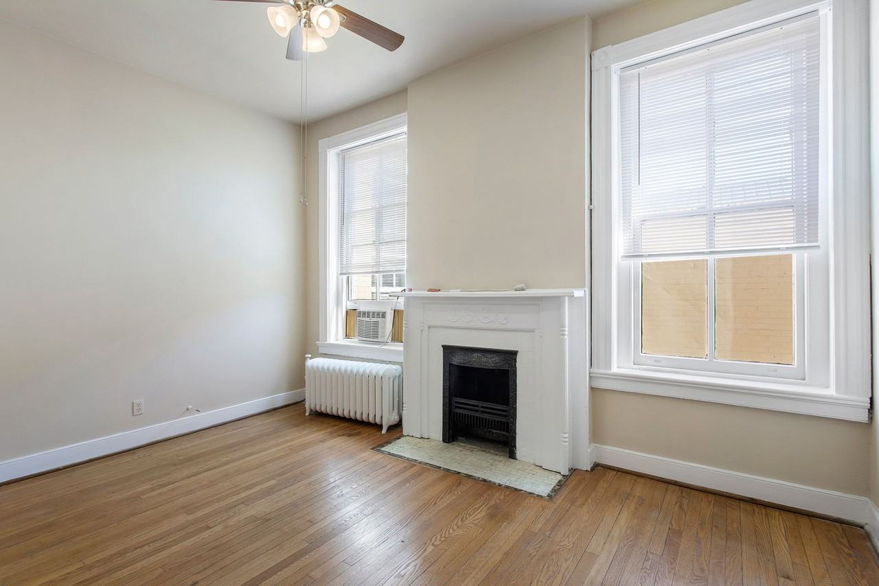 2604 Grove Ave #4 - Photo 3 of 24