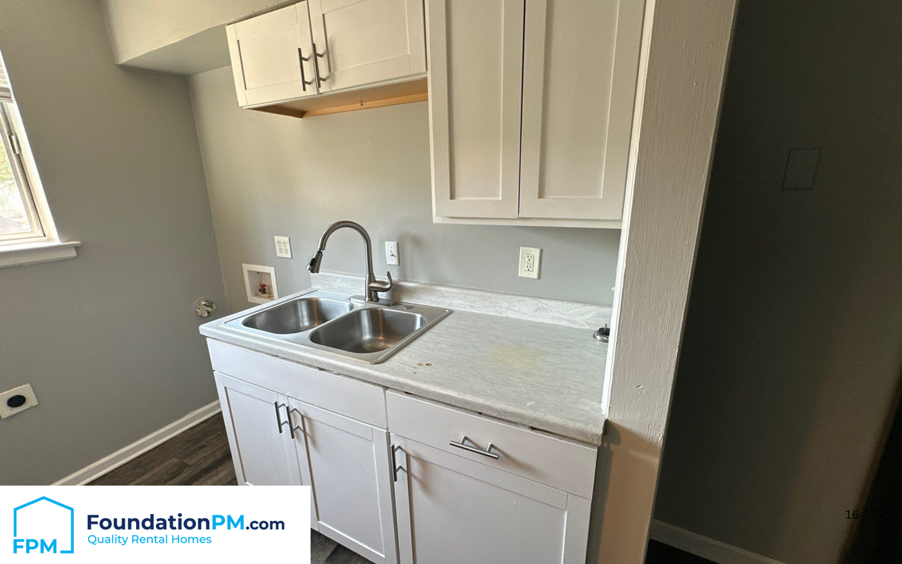 1587 Cherry Rd #4 - Photo 7 of 19