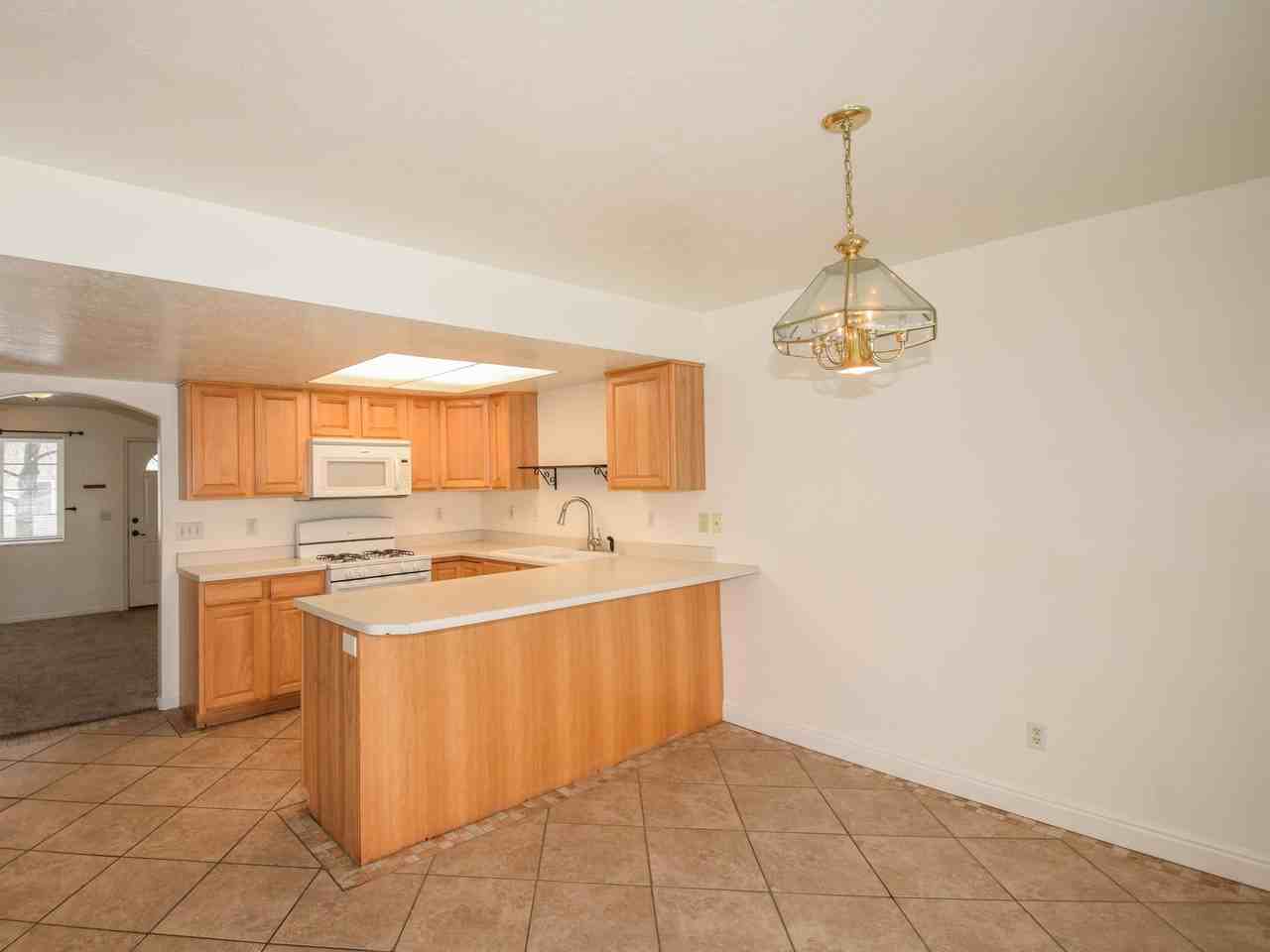 105 Penhurst Pl #1 - Photo 4 of 21