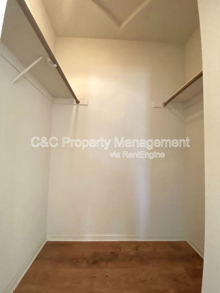 610 Pacific Ave #5 - Photo 6 of 7