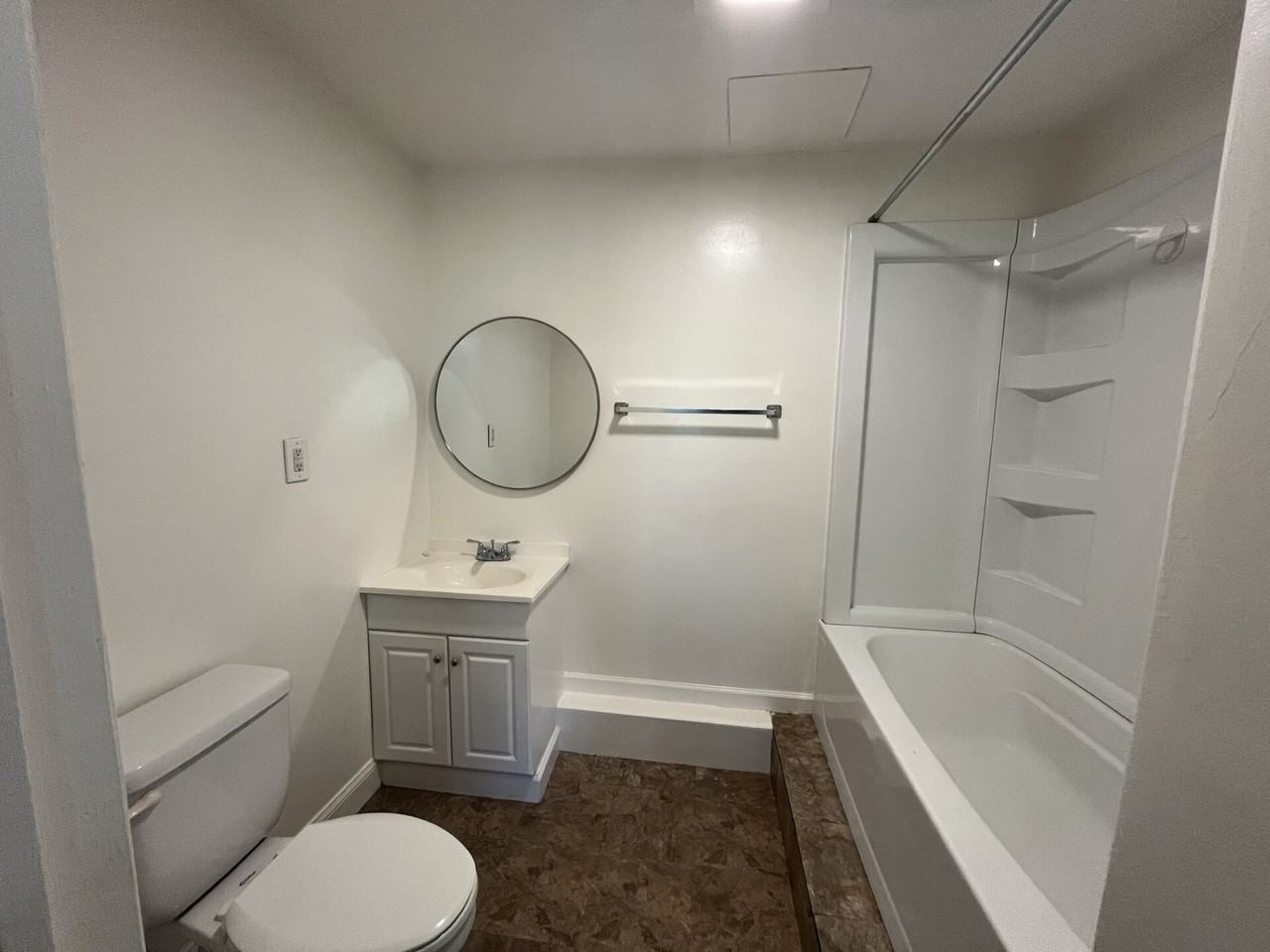 401 Corby Bridge Rd - Photo 2 of 14