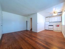 featured image of 4135 Ingraham St