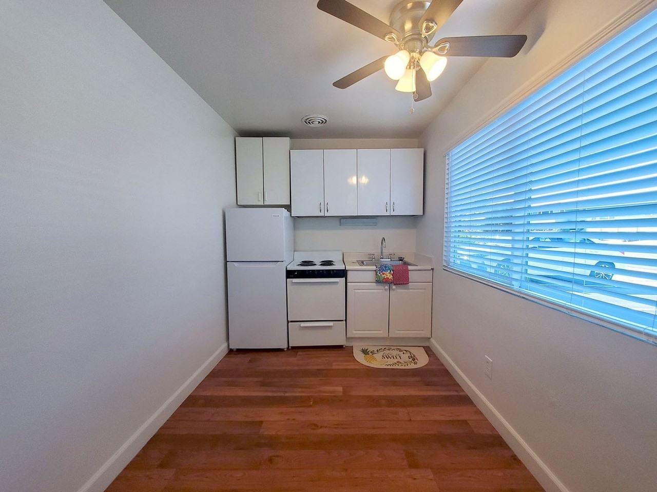 The Ni-Si Apartments - Photo 3 of 30