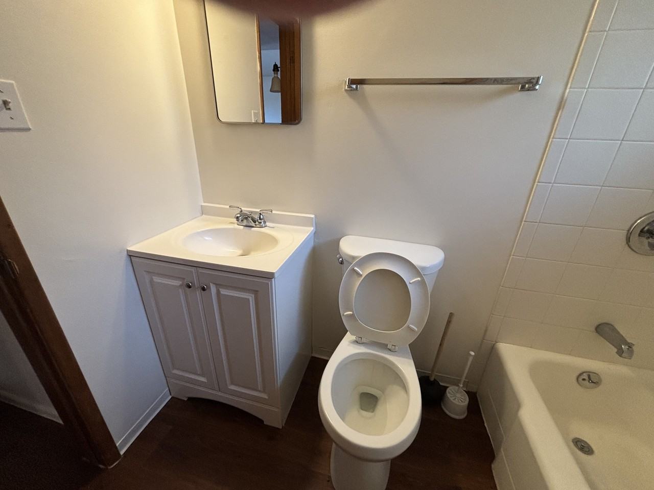 2618 E Turney Ave #5 - Photo 3 of 13