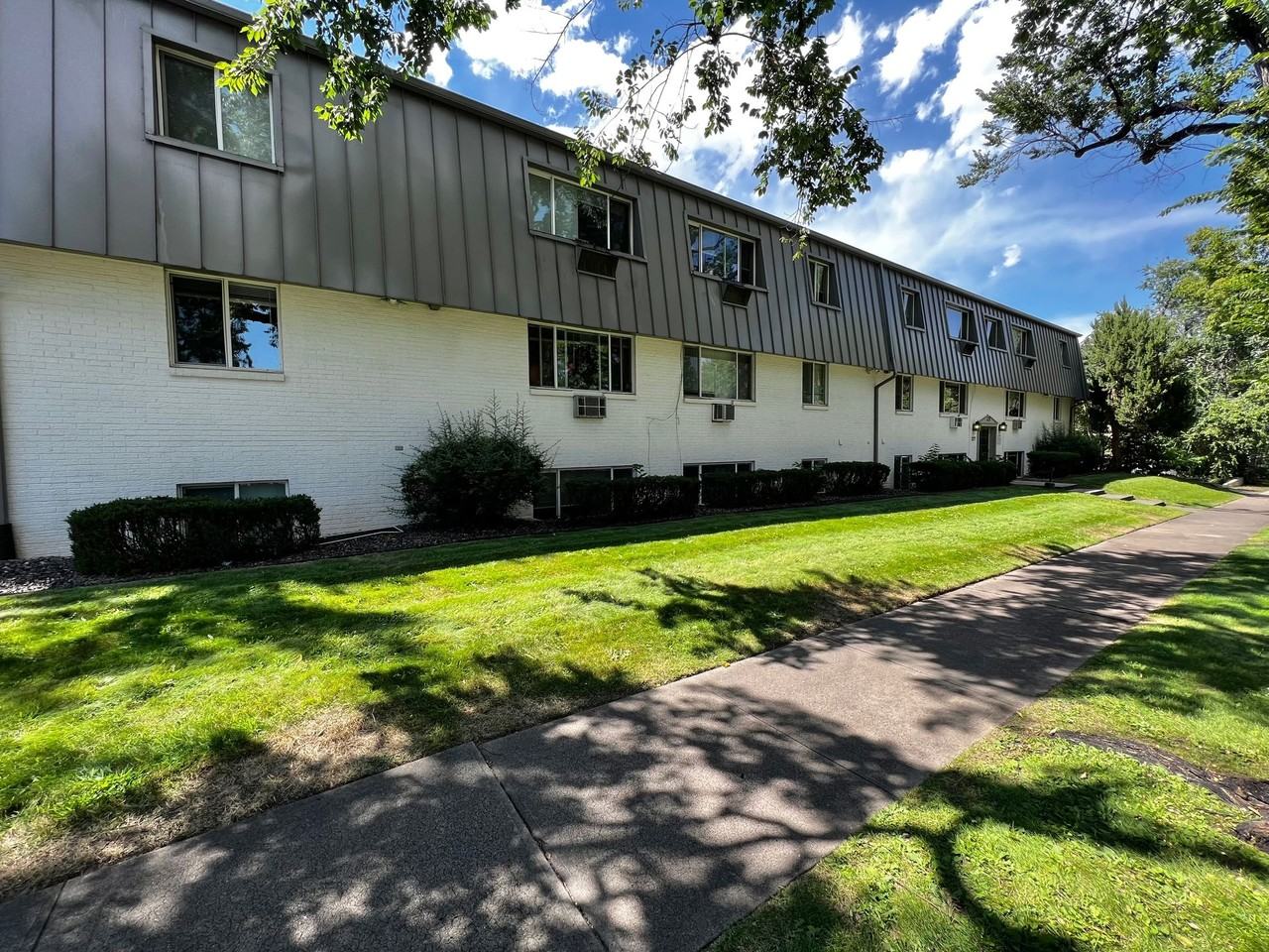 Mathews327 (KC-KS-RB) - Photo 2 of 2