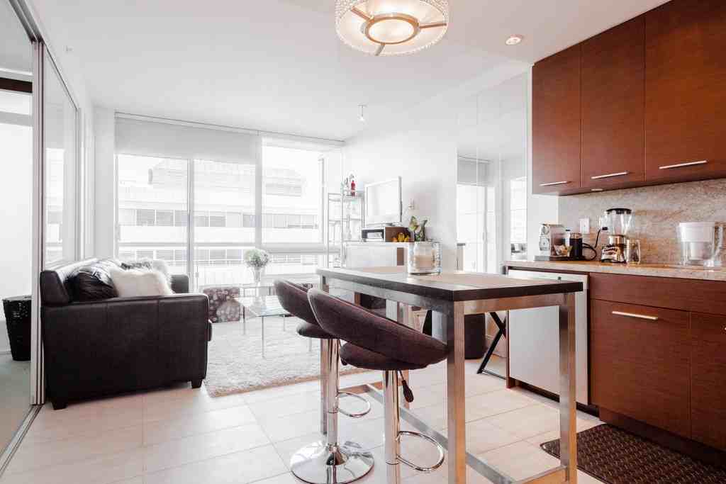 2528 Maple Street #506 - Photo 3 of 21