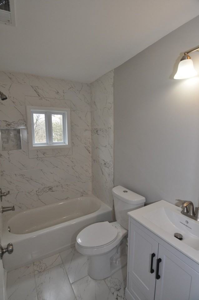 820 Patricia Dr - Photo 3 of 23