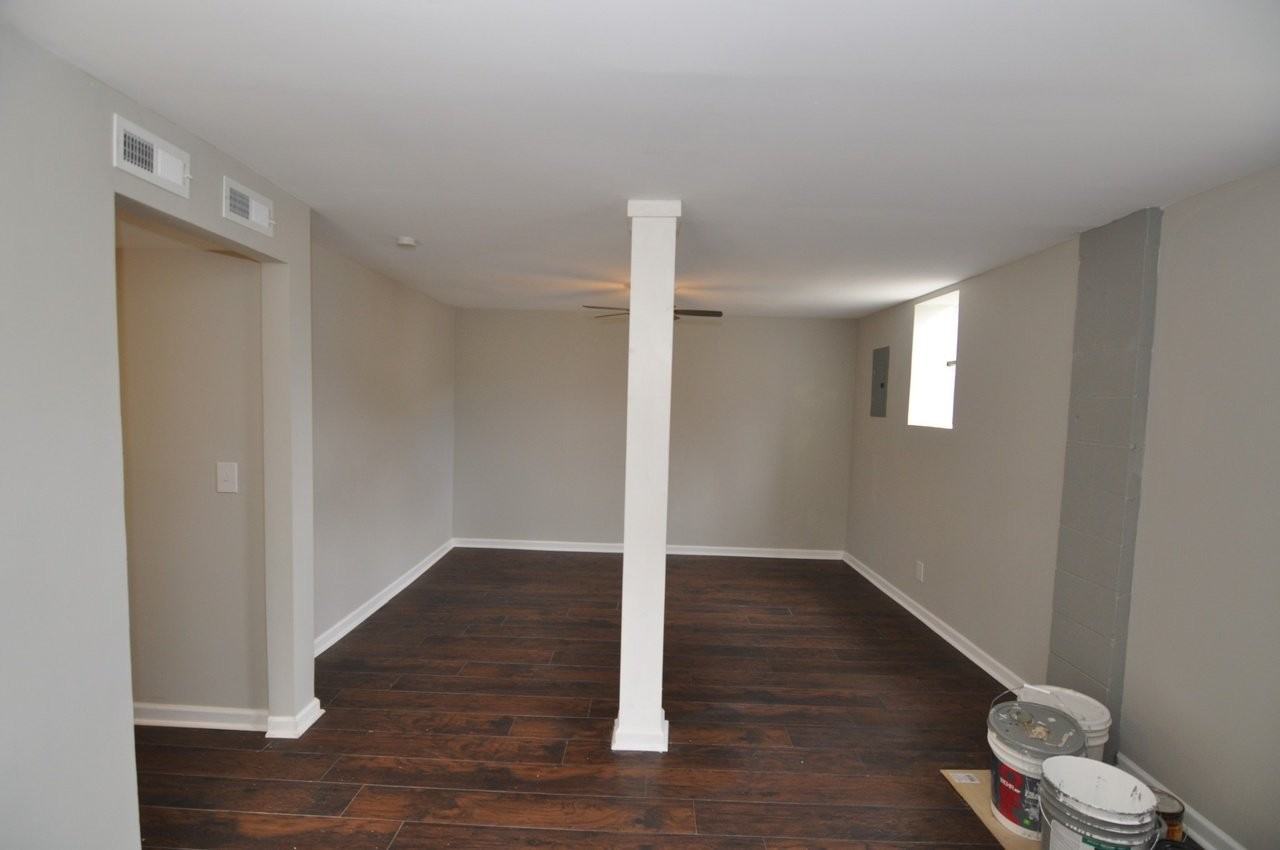 820 Patricia Dr - Photo 5 of 23