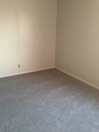 1021 Mill St - Photo 3 of 3