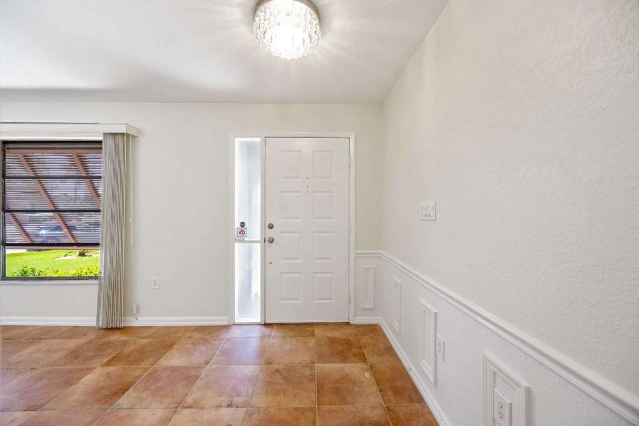 3560 Tripoli Boulevard - Photo 6 of 45