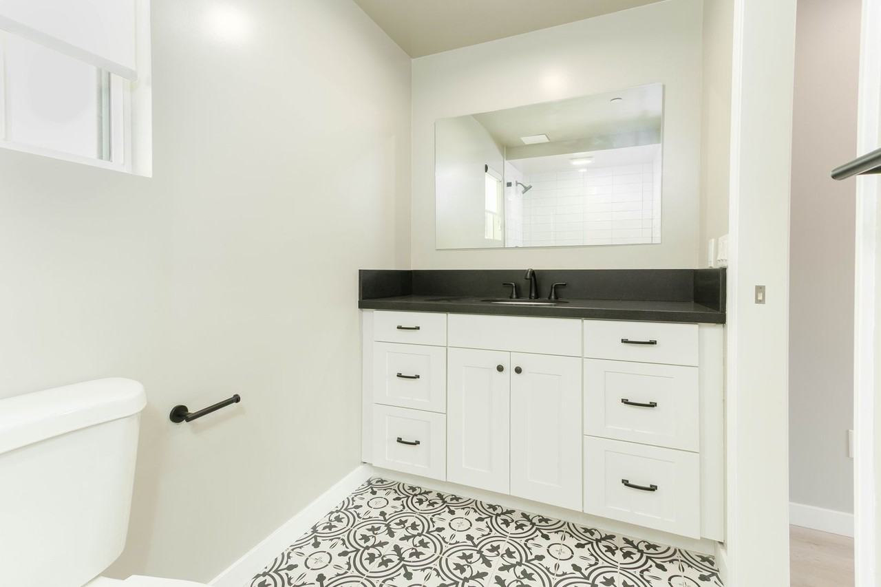 Biltmore La Jolla - Photo 4 of 26