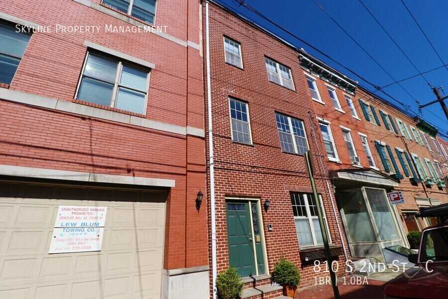 810 S 2nd St #C - Photo 2 of 17