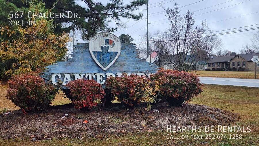 567 Chaucer Drive - Photo 3 of 44