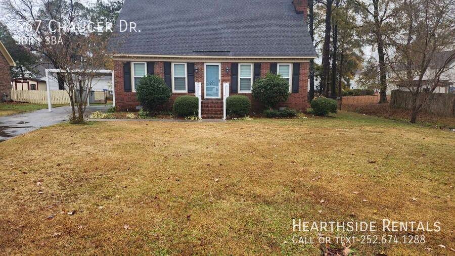 567 Chaucer Drive - Photo 5 of 44