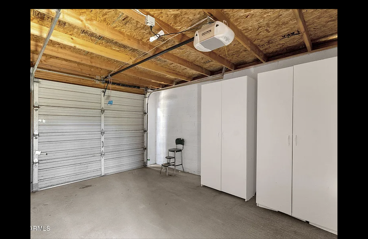 2107 W Wilshire Dr #C - Photo 4 of 27