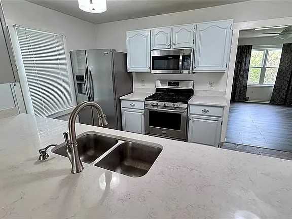 3825 East St #NA - Photo 2 of 16