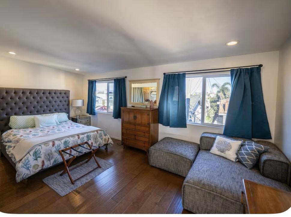 212 Ocean Dr #NA - Photo 4 of 7