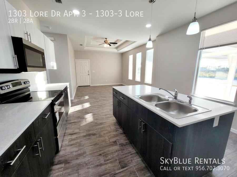 1303 Lore Dr Unit 3 #1303-3LORE - Photo 4 of 21