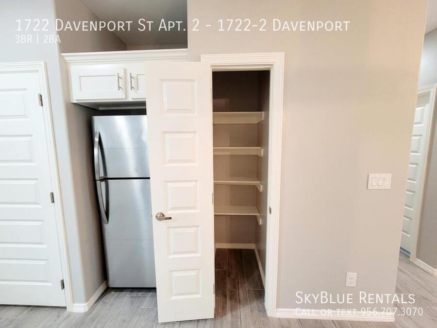 1722 Davenport St Unit 2 - Photo 2 of 21