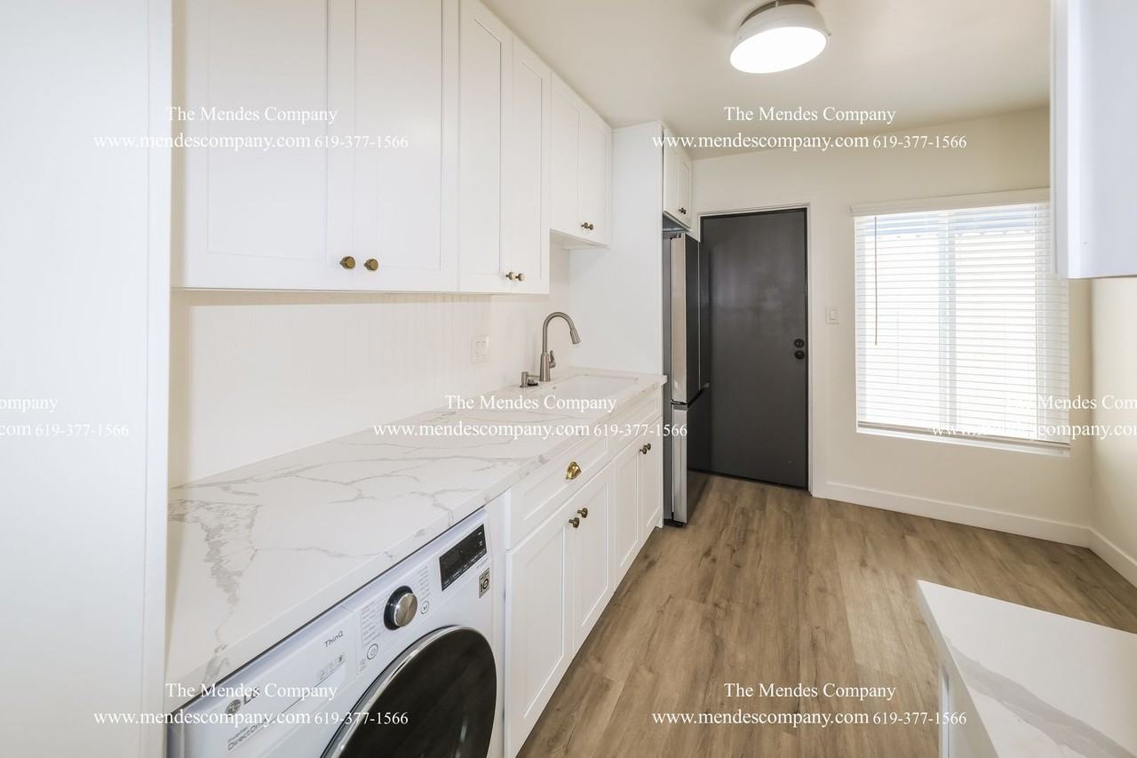 5082 Madison Ave - Photo 6 of 12