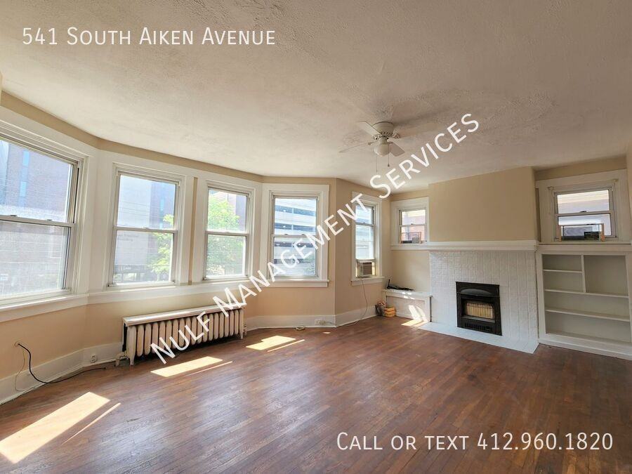 541 S Aiken Ave - Photo 3 of 9