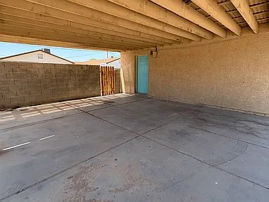 1021 E 24th St #1 - Photo 2 of 17