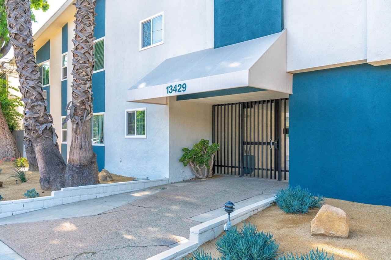 Sherman Apartments - Photo 3 of 14