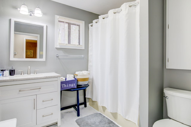 44 Whitewood Cir - Photo 3 of 20