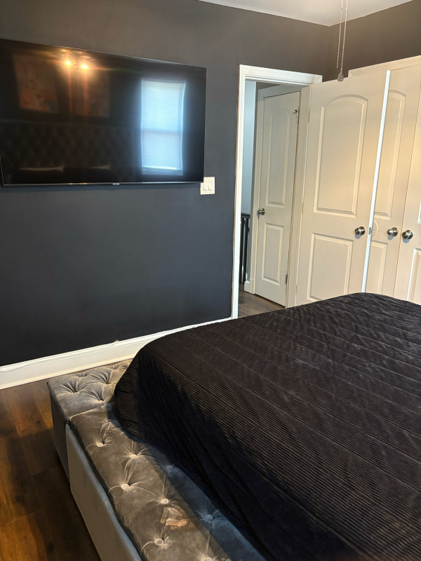 5033 E Capitol St Se - Photo 5 of 14