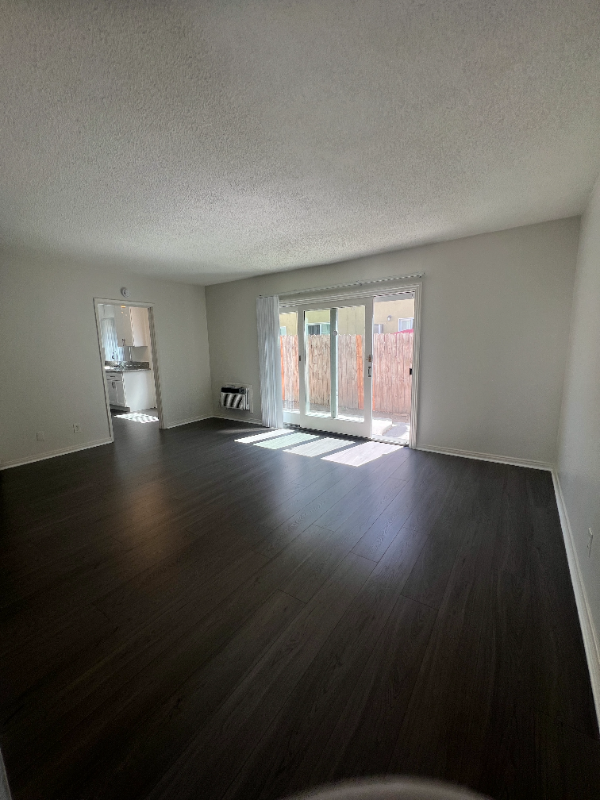 1827 W Glencrest Ave #B - Photo 2 of 12