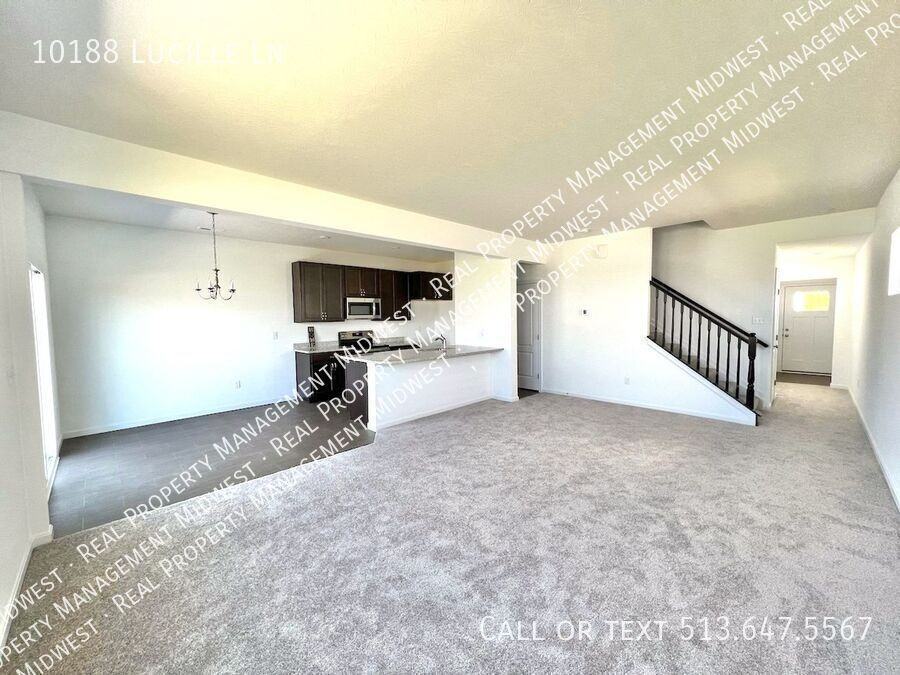 10188 Lucille Ln - Photo 2 of 19