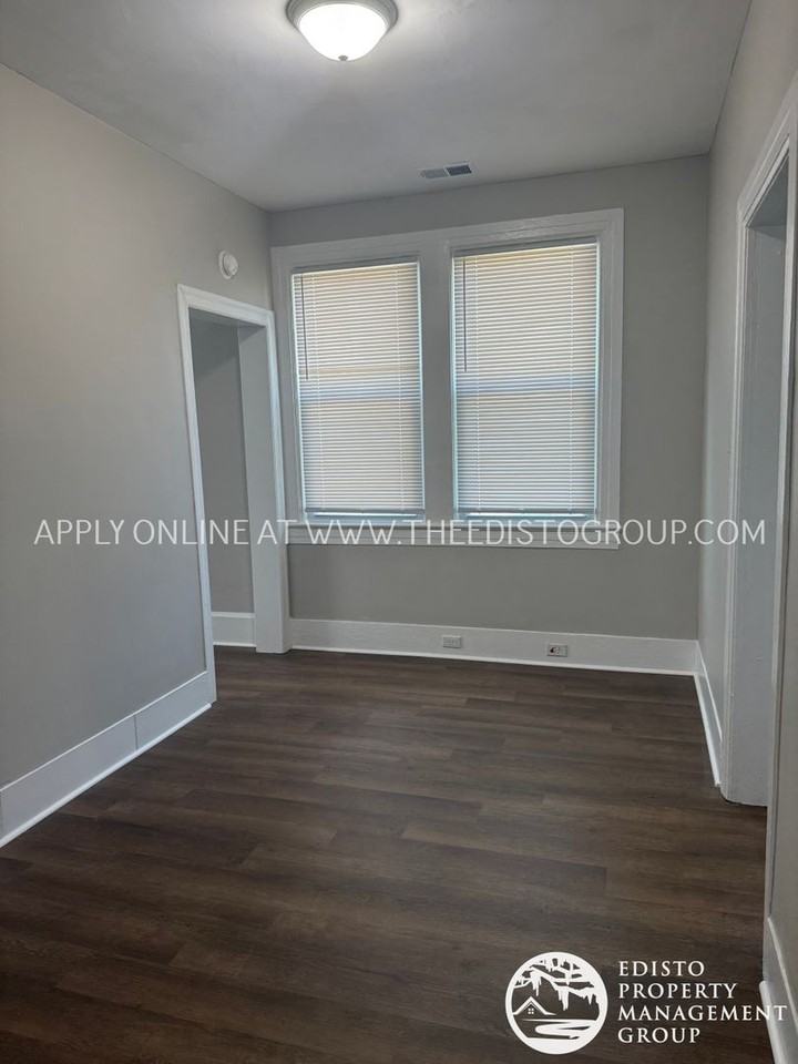 1615 Park St #A - Photo 6 of 17