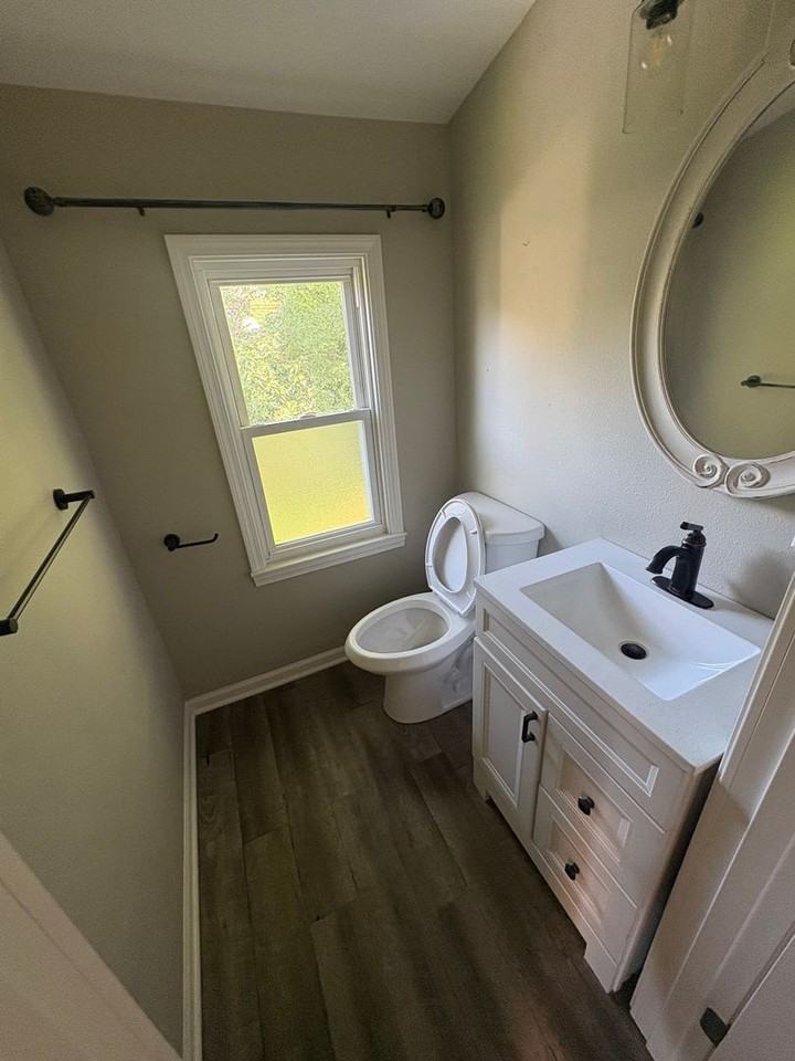 4711 N 117th St - Photo 2 of 13