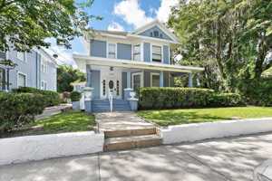 featured image of 2150 Park St