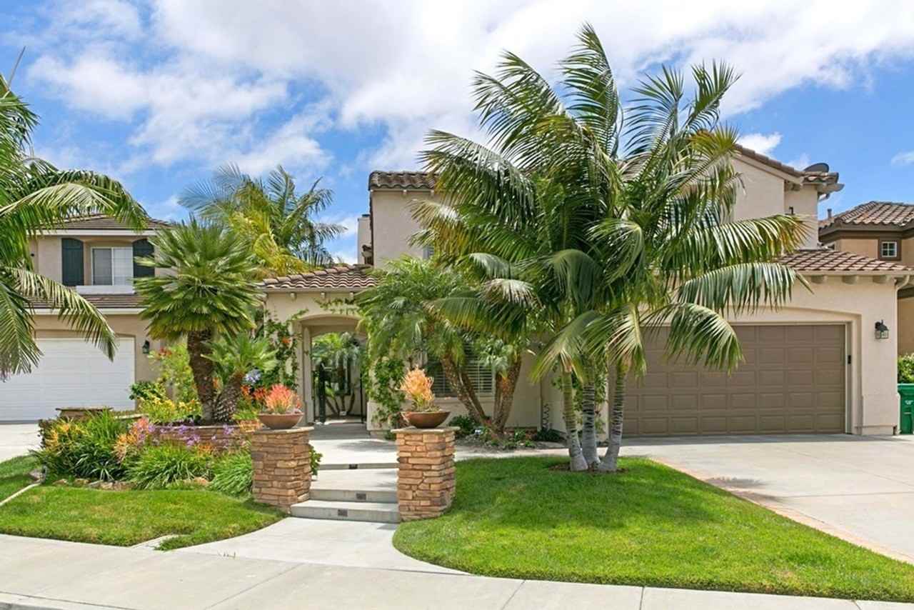 2941 Avenida Castana - Photo 3 of 29