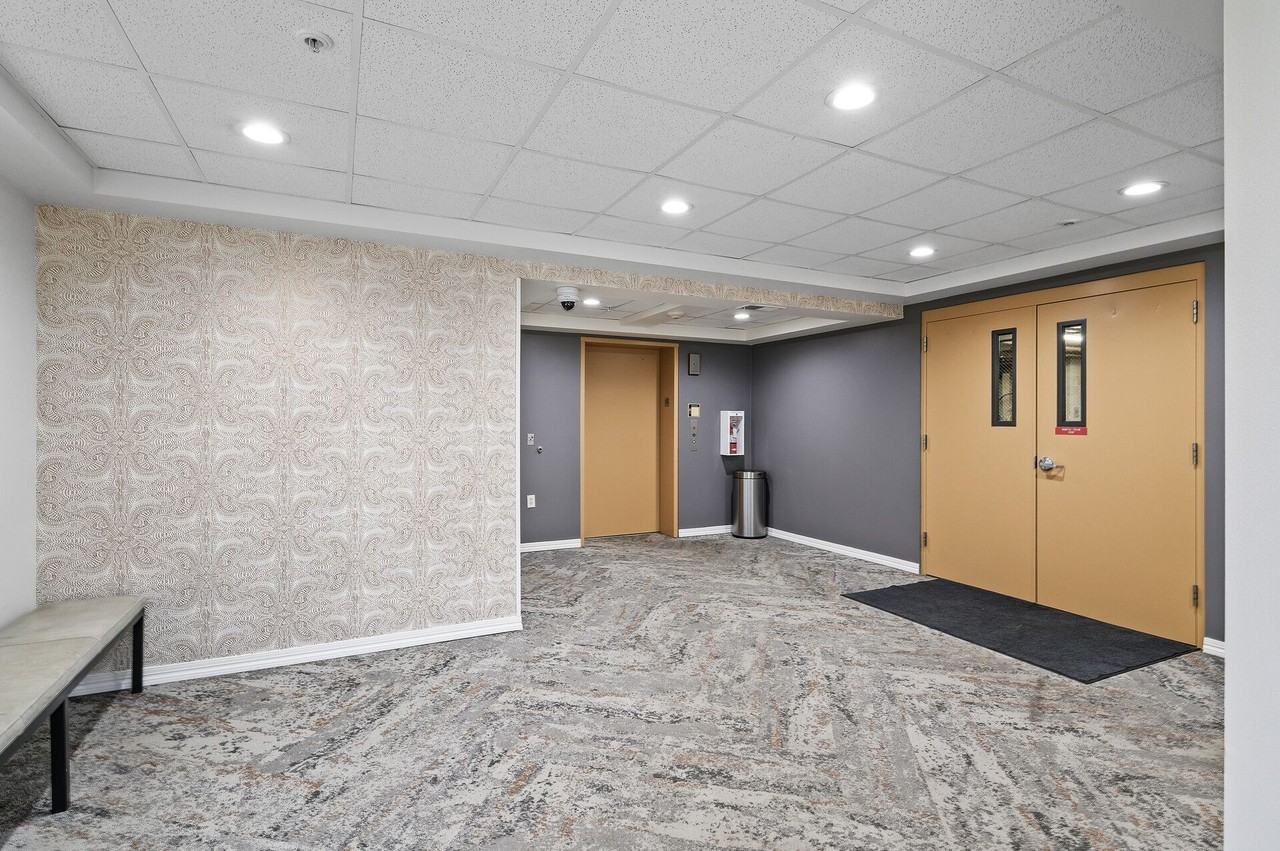 Wedgewood Apartments - Photo 3 of 12