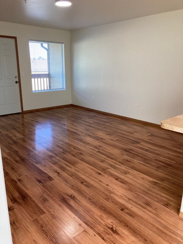 r45f  Jackson Villa Apts - Photo 3 of 21