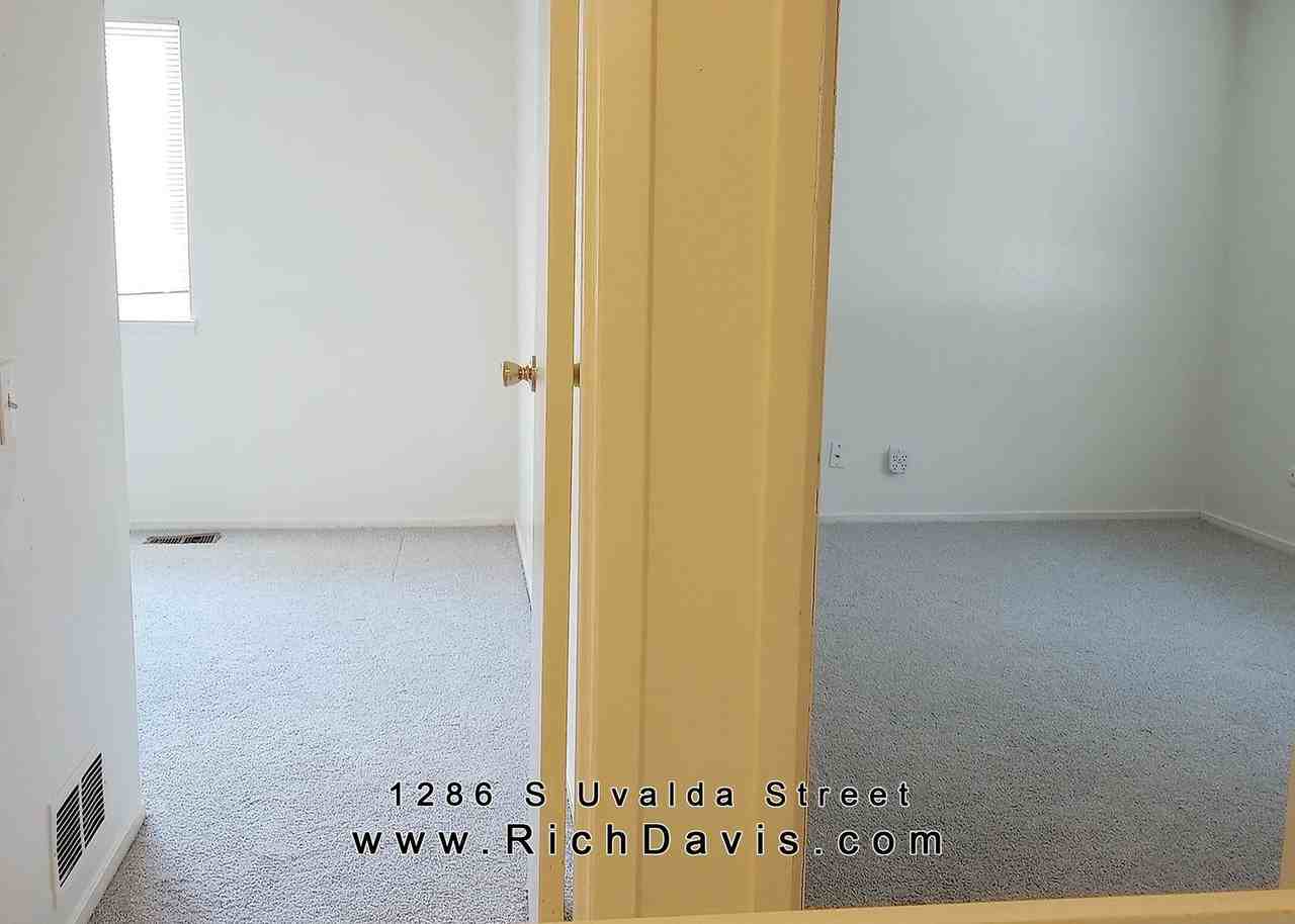 1286 S Uvalda St - Photo 5 of 36