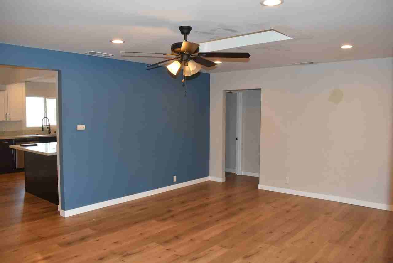 13037 Julian Ave - Photo 5 of 25