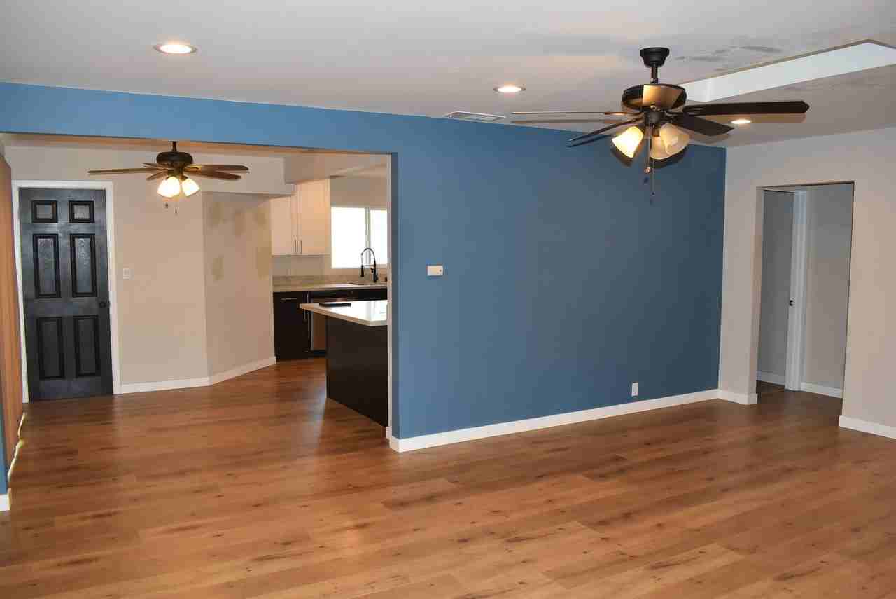 13037 Julian Ave - Photo 6 of 25