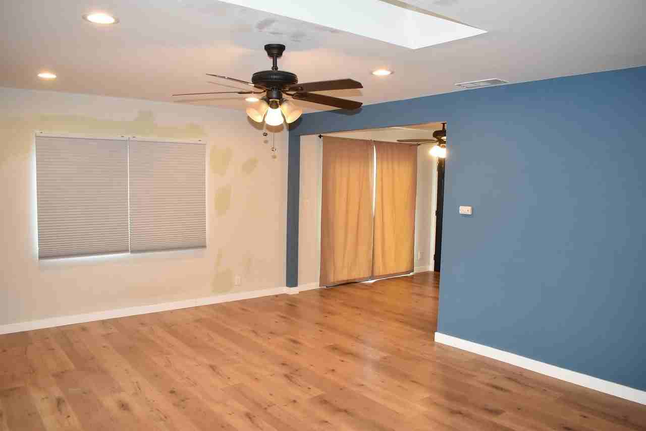 13037 Julian Ave - Photo 7 of 25