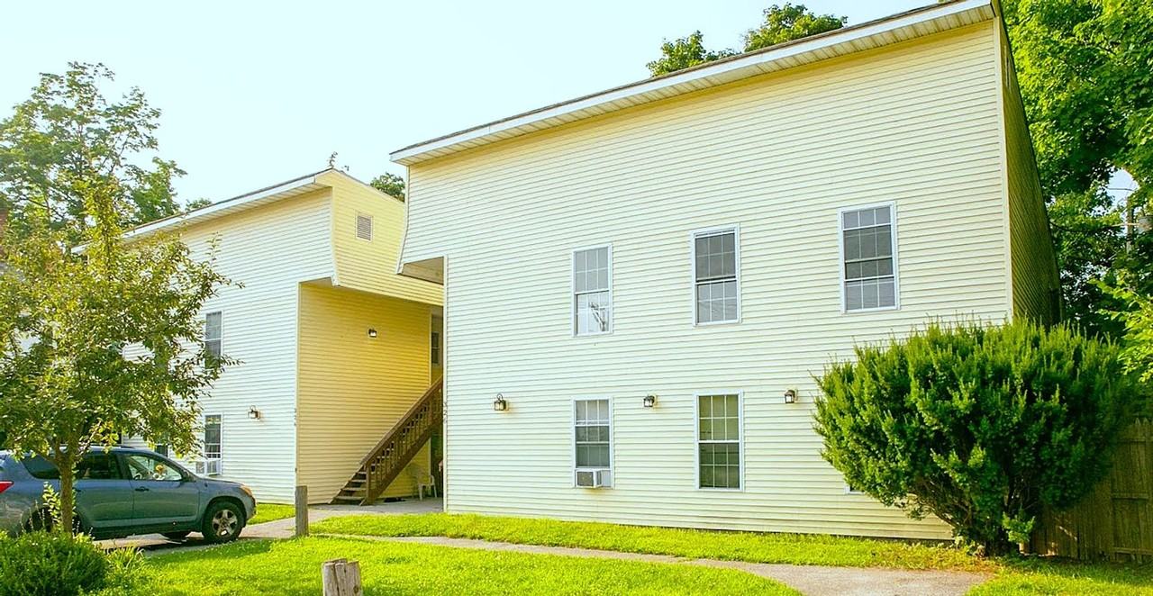 326 Pleasant Street - Photo 5 of 5