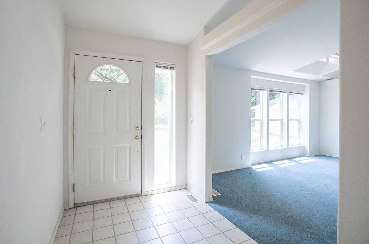 15810 Goodrich Drive Northwest - Photo 4 of 50