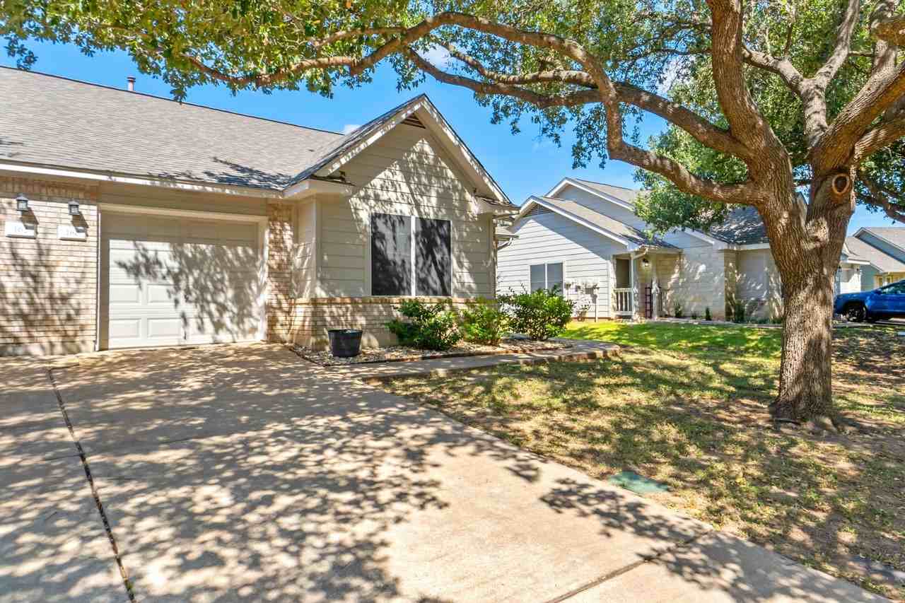 160 Prairie Springs Loop - Photo 3 of 36