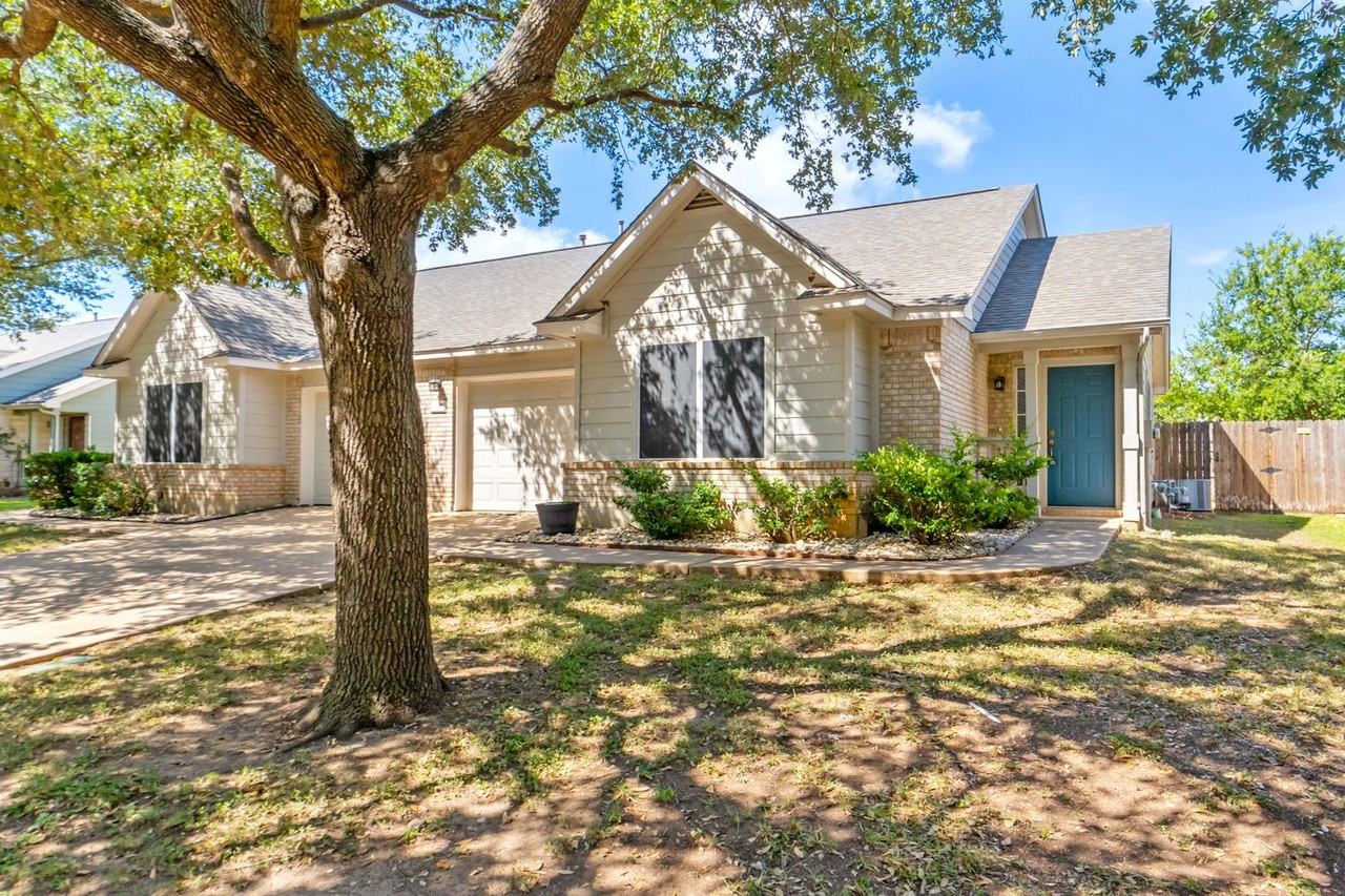 160 Prairie Springs Loop - Photo 4 of 36