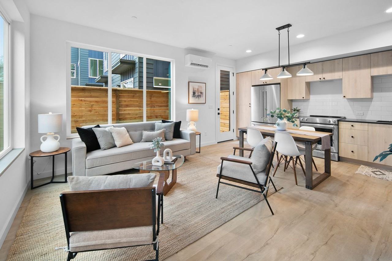 9017B 13th Ave Nw - Photo 3 of 23